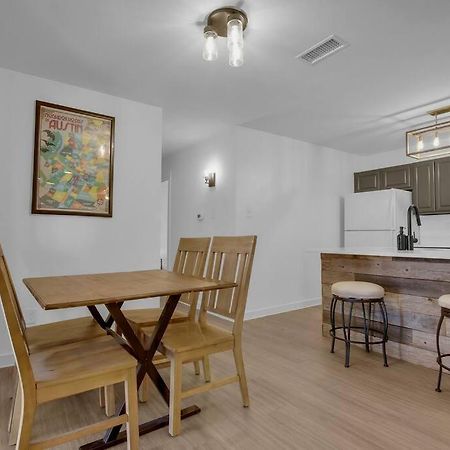 Condo Near Downtown Austin! Eksteriør bilde